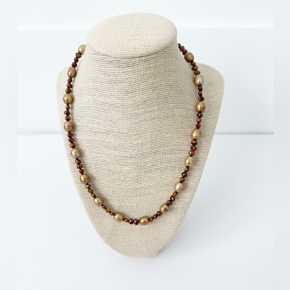 NWT Genuine Pearl Necklace Copper Brown